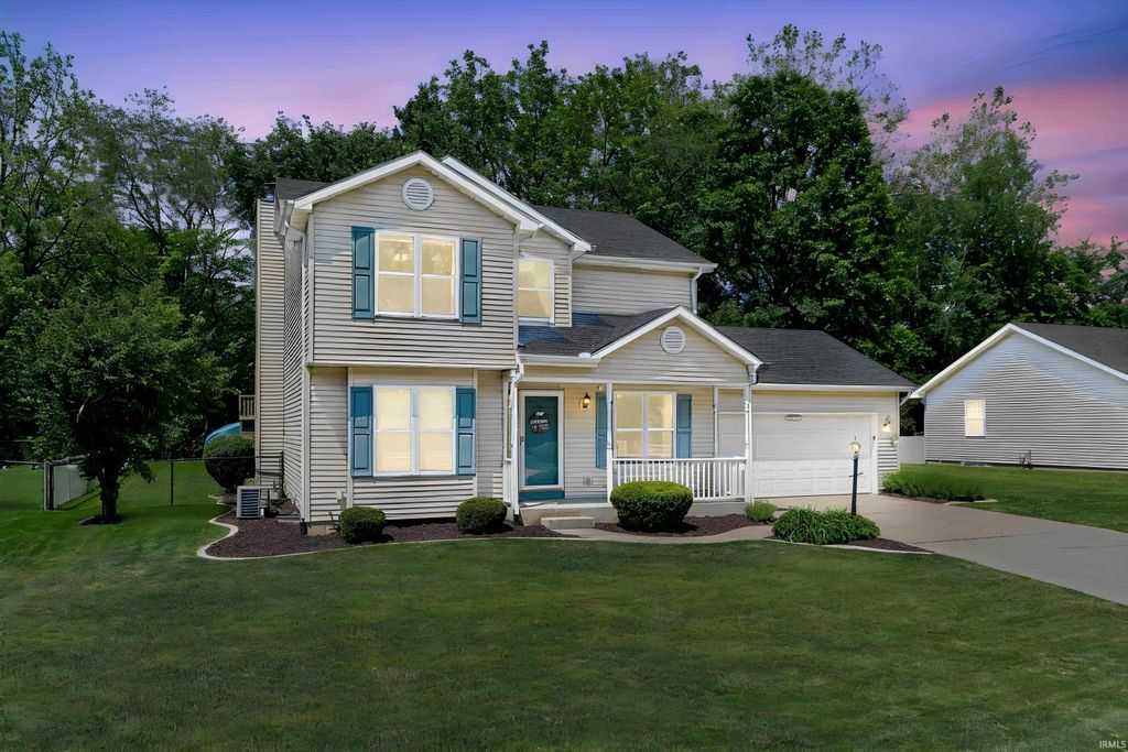 Photo of 10035 Ashwood Forest Drive, Osceola, IN 46561 (MLS # 202620779)