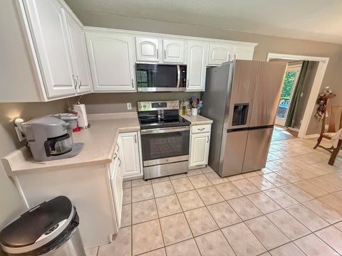 Tiny photo for 900 S Melody Lane, Santa Claus, IN 47579 (MLS # 202624475)