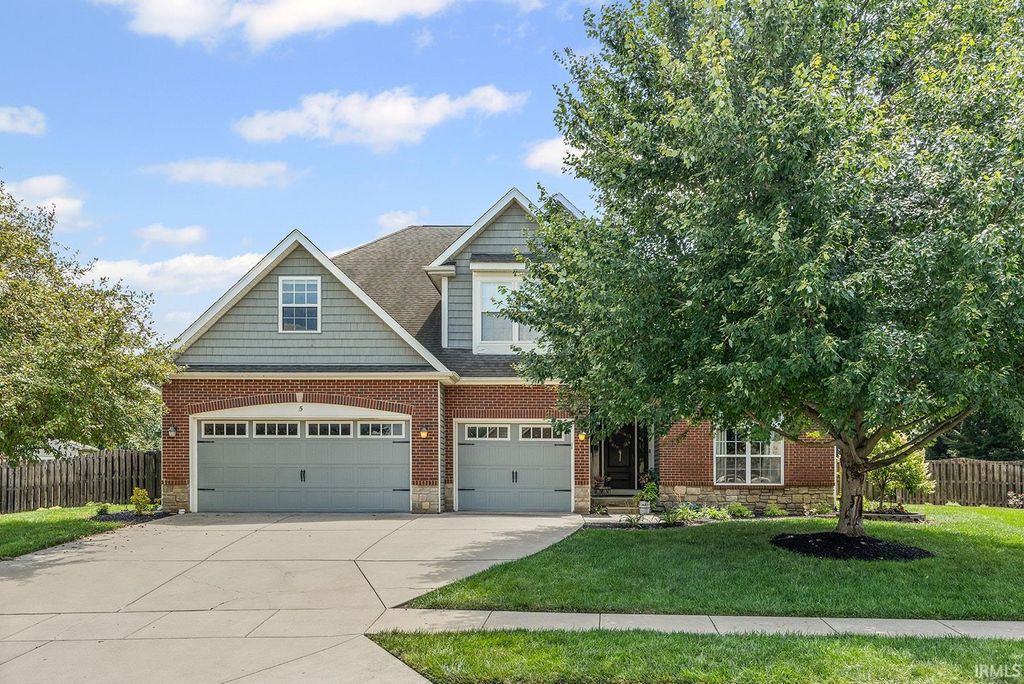 Photo for 5 Rushgrove Court, Lafayette, IN 47909 (MLS # 202529673)