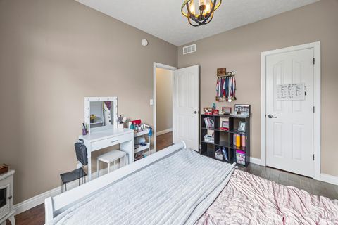 Tiny photo for 5 Rushgrove Court, Lafayette, IN 47909 (MLS # 202529673)