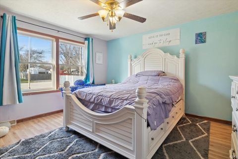 Tiny photo for 27380 Sunnyfield Drive, Elkhart, IN 46514 (MLS # 202605659)