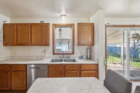 Tiny photo for 27380 Sunnyfield Drive, Elkhart, IN 46514 (MLS # 202605659)