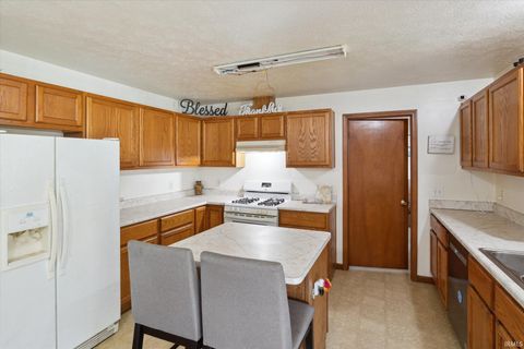 Tiny photo for 27380 Sunnyfield Drive, Elkhart, IN 46514 (MLS # 202605659)