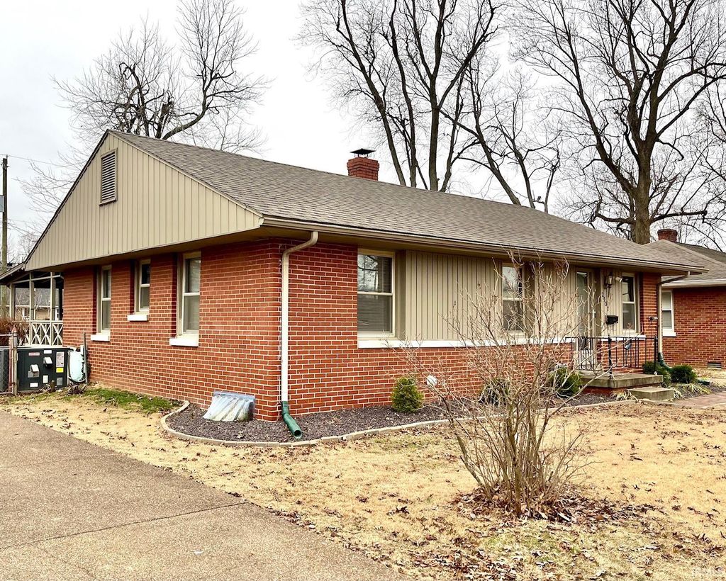 Photo of 2507 Vogel Road, Evansville, IN 47711 (MLS # 202604461)