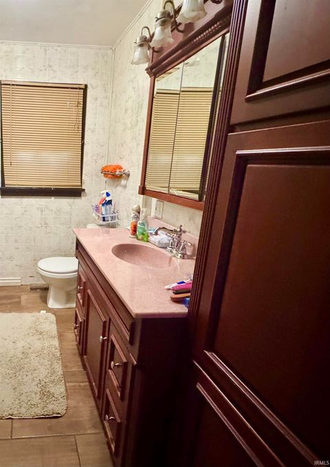 Tiny photo for 2419 Stadium Drive, Logansport, IN 46947 (MLS # 202537458)