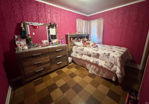 Tiny photo for 2419 Stadium Drive, Logansport, IN 46947 (MLS # 202537458)