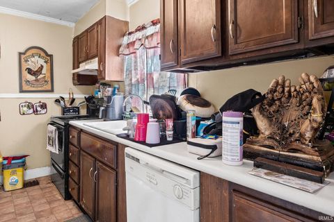 Tiny photo for 819 S 19th Street, Lafayette, IN 47905 (MLS # 202609184)