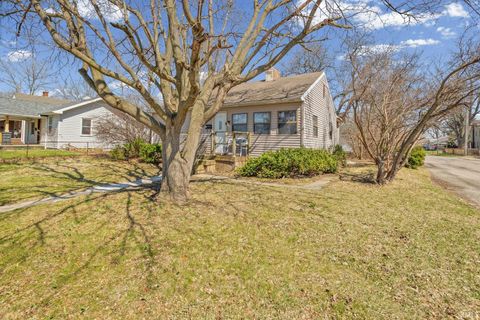 Tiny photo for 819 S 19th Street, Lafayette, IN 47905 (MLS # 202609184)