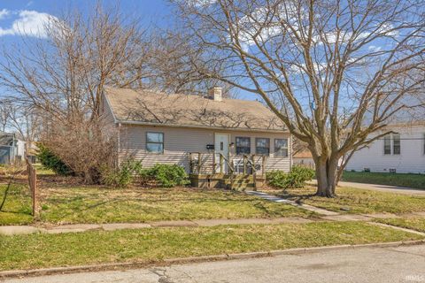 Tiny photo for 819 S 19th Street, Lafayette, IN 47905 (MLS # 202609184)