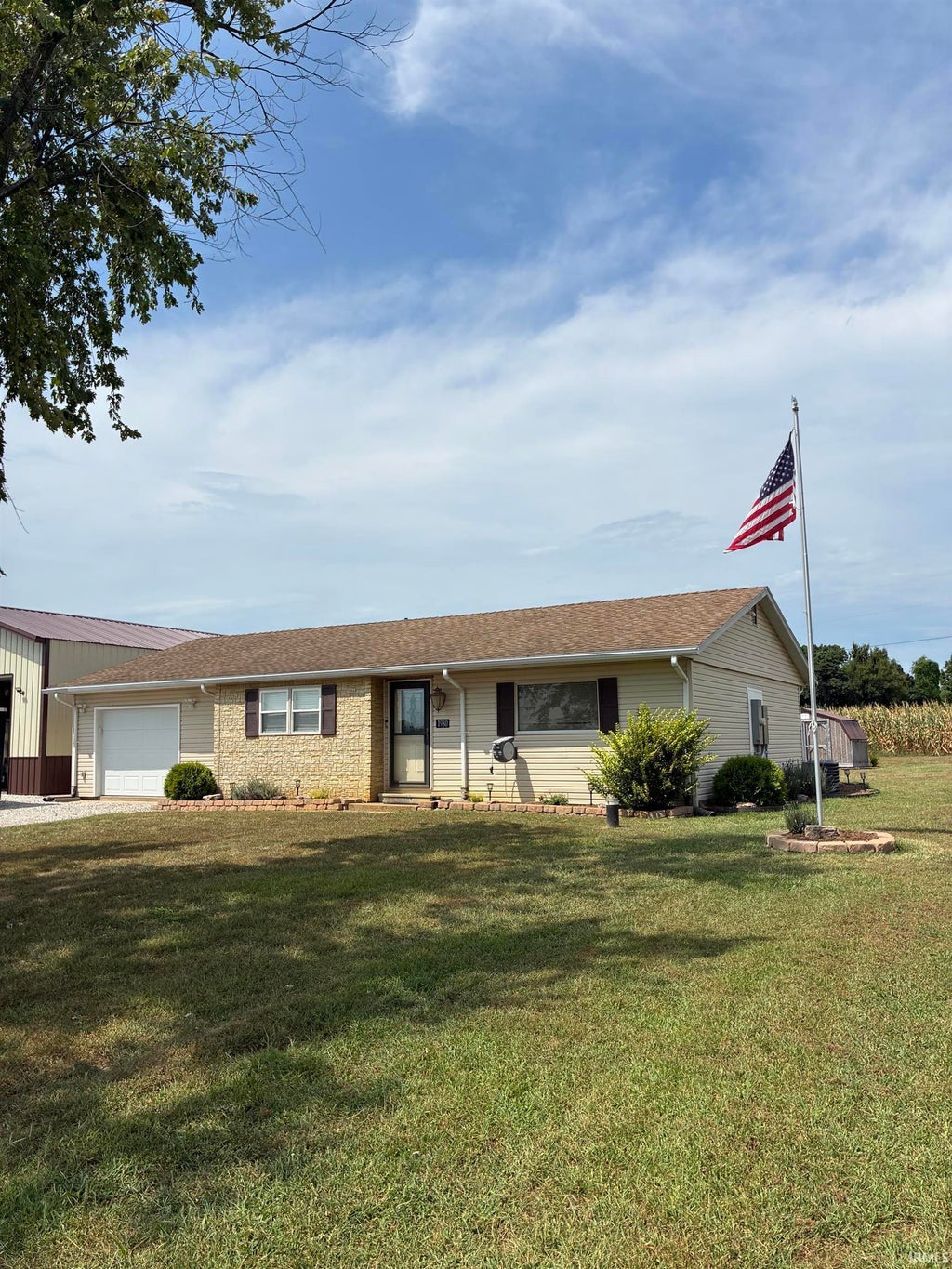 Photo of 1980 E Henry Sievers Road, Vincennes, IN 47591 (MLS # 202633383)