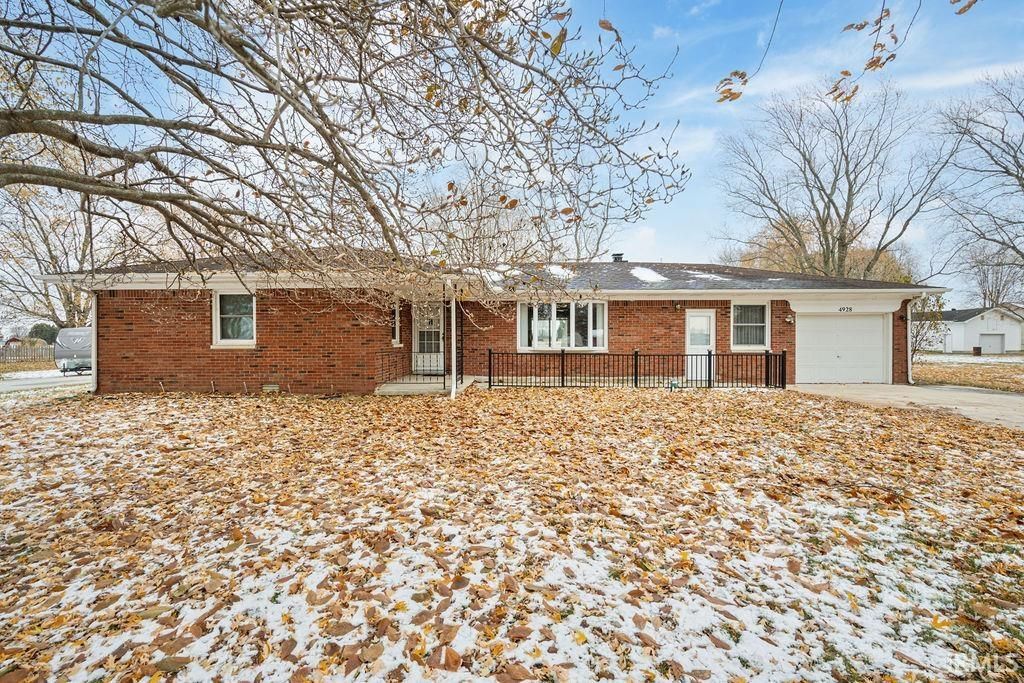 Photo of 4928 E BARNETT Avenue, Sharpsville, IN 46068 (MLS # 202545265)