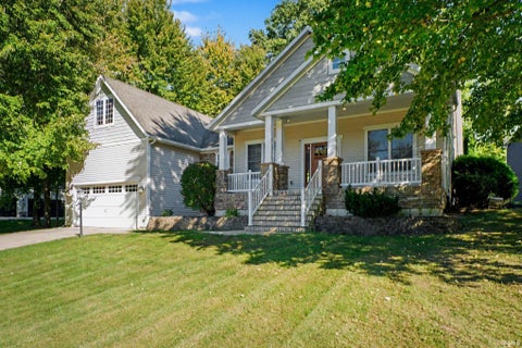Photo of 728 Gentry Lane, New Carlisle, IN 46552 (MLS # 202643594)