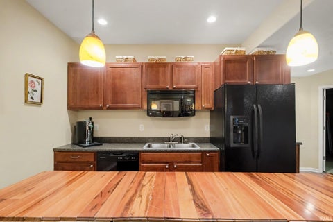 Tiny photo for 728 Gentry Lane, New Carlisle, IN 46552 (MLS # 202643594)