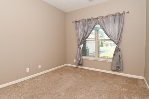 Tiny photo for 1648 Wynterbrooke DR, Kokomo, IN 46901 (MLS # 202629905)