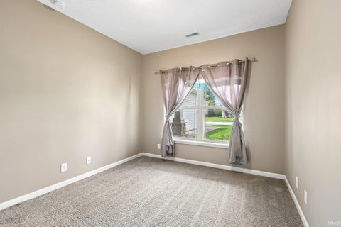 Tiny photo for 1648 Wynterbrooke DR, Kokomo, IN 46901 (MLS # 202629905)
