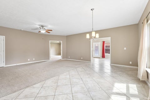 Tiny photo for 1648 Wynterbrooke DR, Kokomo, IN 46901 (MLS # 202629905)