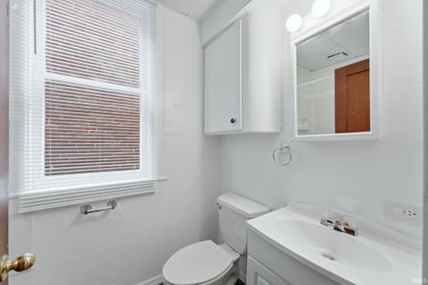 Tiny photo for 1728 High Street, Fort Wayne, IN 46808 (MLS # 202624496)