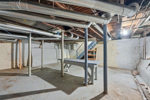 Tiny photo for 1728 High Street, Fort Wayne, IN 46808 (MLS # 202624496)