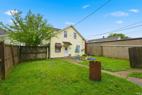 Tiny photo for 1728 High Street, Fort Wayne, IN 46808 (MLS # 202624496)