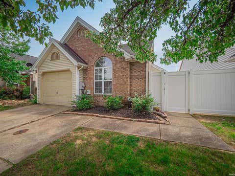 Tiny photo for 3805 Windsong Cove, Evansville, IN 47715 (MLS # 202625456)
