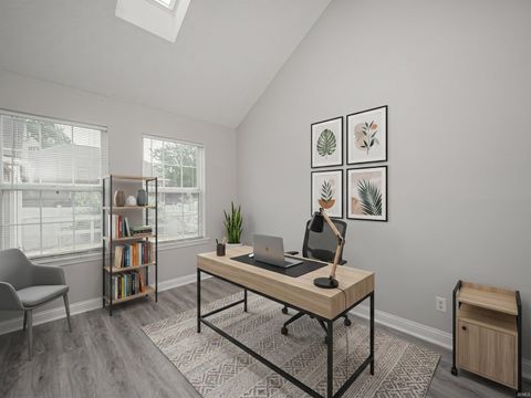 Tiny photo for 3805 Windsong Cove, Evansville, IN 47715 (MLS # 202625456)