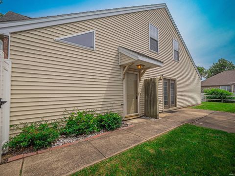 Tiny photo for 3805 Windsong Cove, Evansville, IN 47715 (MLS # 202625456)