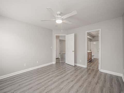 Tiny photo for 3805 Windsong Cove, Evansville, IN 47715 (MLS # 202625456)