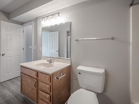 Tiny photo for 3805 Windsong Cove, Evansville, IN 47715 (MLS # 202625456)