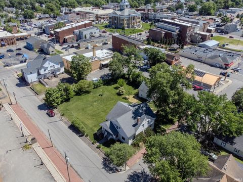 Tiny photo for 224 S First Street, Boonville, IN 47601 (MLS # 202618528)