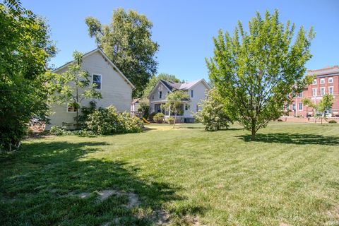 Tiny photo for 224 S First Street, Boonville, IN 47601 (MLS # 202618528)