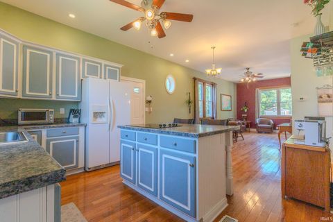 Tiny photo for 224 S First Street, Boonville, IN 47601 (MLS # 202618528)