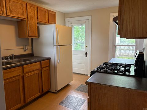 Tiny photo for 457 W 6th Street, Peru, IN 46970 (MLS # 202602227)