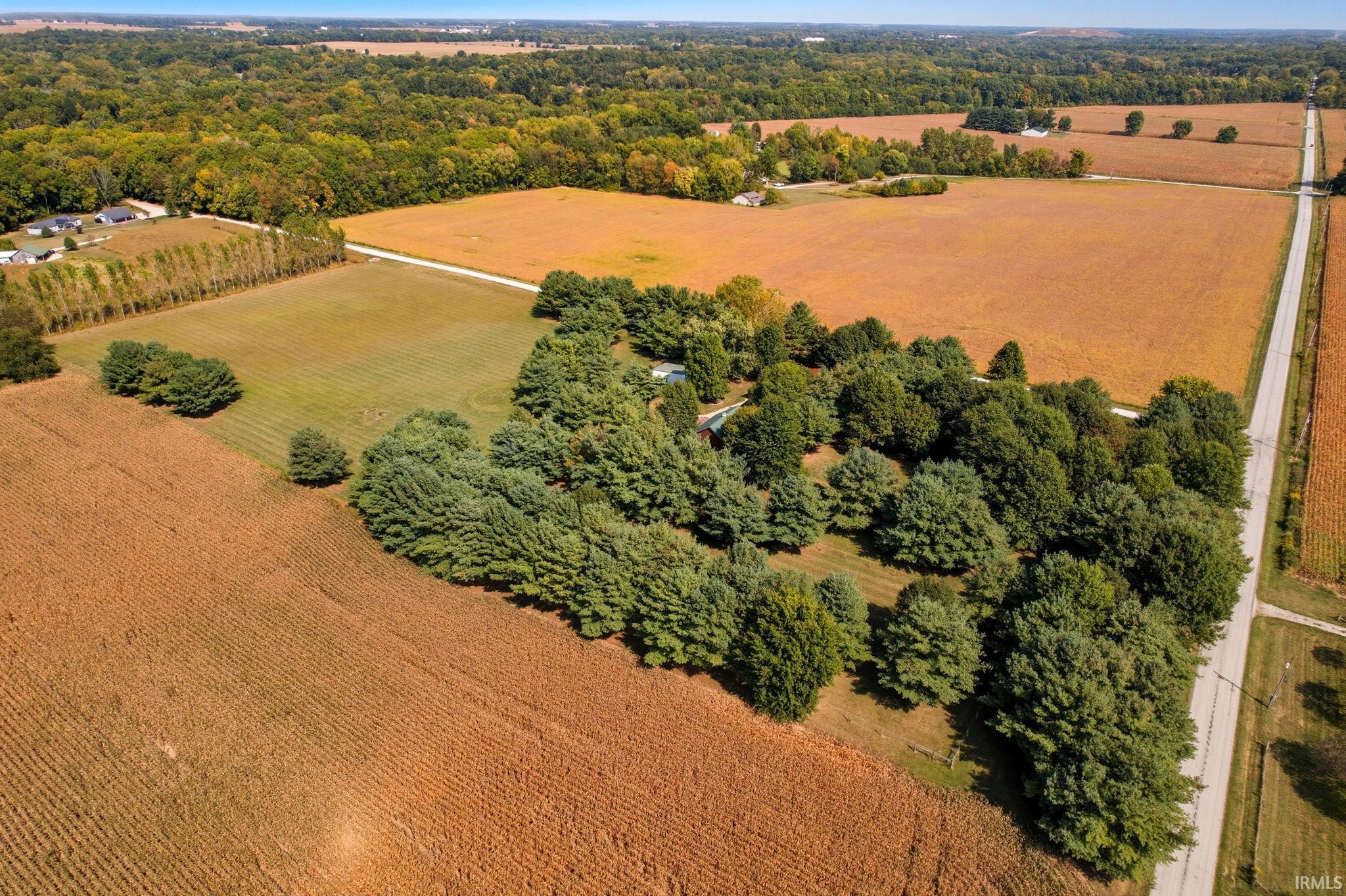 Frankfort, Indiana 46041, United States, 3 Bedrooms Bedrooms, ,5 BathroomsBathrooms,Residential,Pending,213588