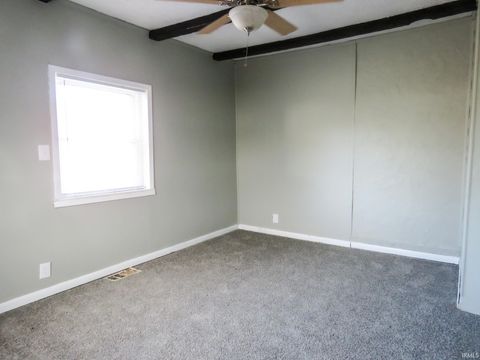 Tiny photo for 615 E HAVENS Street, Kokomo, IN 46901 (MLS # 202544640)