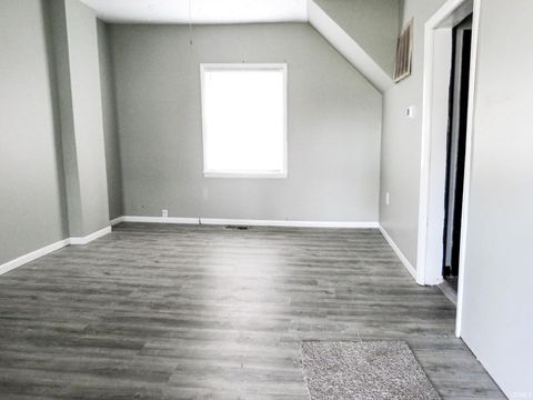 Tiny photo for 615 E HAVENS Street, Kokomo, IN 46901 (MLS # 202544640)