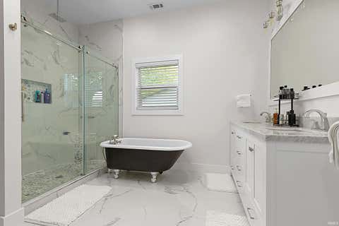 Tiny photo for 2607 Wolfs Point Drive, Rochester, IN 46975 (MLS # 202618019)