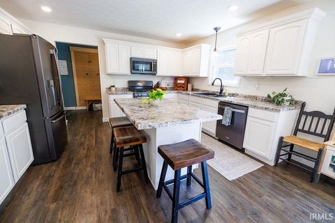 Tiny photo for 1162 W Thornridge Way, Spencer, IN 47460 (MLS # 202624766)