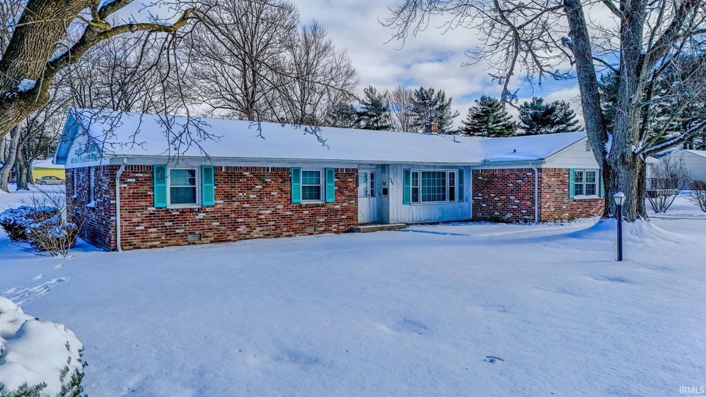 Photo of 495 Hale Drive, Wabash, IN 46992 (MLS # 202601663)