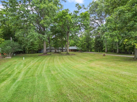 Tiny photo for 830 W Dogwood Drive, Columbia City, IN 46725 (MLS # 202639722)