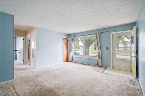 Tiny photo for 6001 Kiowa Street, Kokomo, IN 46902 (MLS # 202640003)