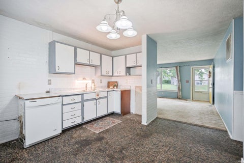 Tiny photo for 6001 Kiowa Street, Kokomo, IN 46902 (MLS # 202640003)