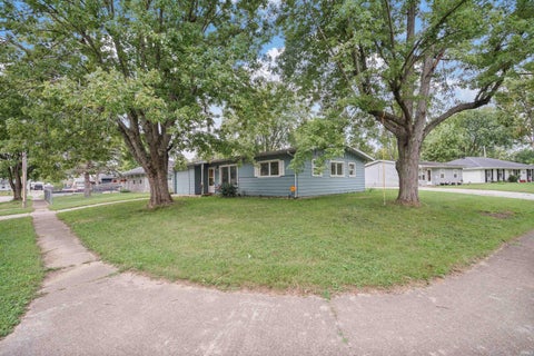 Tiny photo for 6001 Kiowa Street, Kokomo, IN 46902 (MLS # 202640003)
