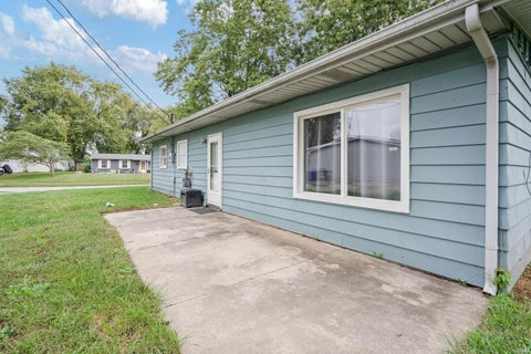 Tiny photo for 6001 Kiowa Street, Kokomo, IN 46902 (MLS # 202640003)