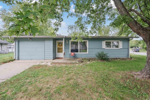Photo of 6001 Kiowa Street, Kokomo, IN 46902 (MLS # 202640003)