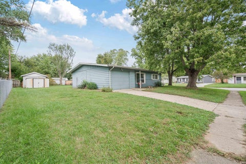 Tiny photo for 6001 Kiowa Street, Kokomo, IN 46902 (MLS # 202640003)