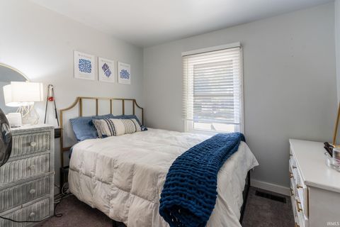 Tiny photo for 308 CYPRESS Court, Kokomo, IN 46902 (MLS # 202540578)