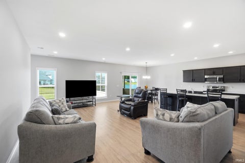 Tiny photo for 14719 Verona Lakes Passage, Fort Wayne, IN 46814 (MLS # 202626727)