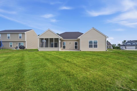 Tiny photo for 14719 Verona Lakes Passage, Fort Wayne, IN 46814 (MLS # 202626727)