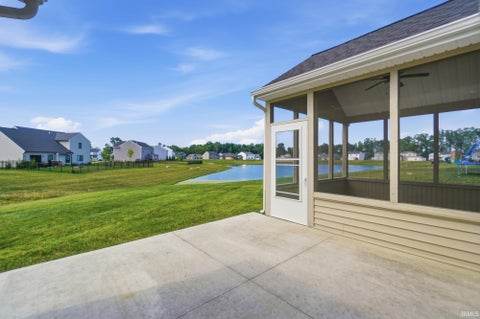 Tiny photo for 14719 Verona Lakes Passage, Fort Wayne, IN 46814 (MLS # 202626727)