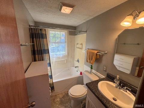 Tiny photo for 3310 S 1000 W, Anderson, IN 46012 (MLS # 202643549)
